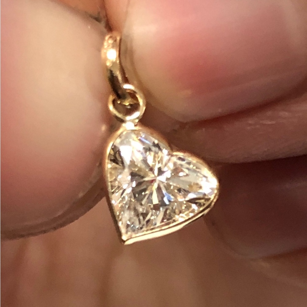 “super deal” 10k Gold Heart-Shaped lab diamond 1.1ct E si2 with chain 18inches